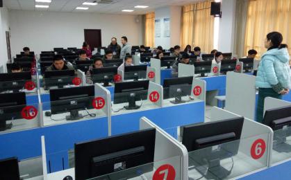 ��������Ա�������ֳ���