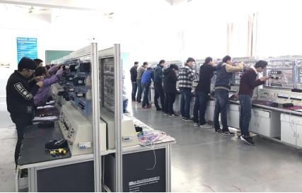 ά�޵繤�������ֳ���